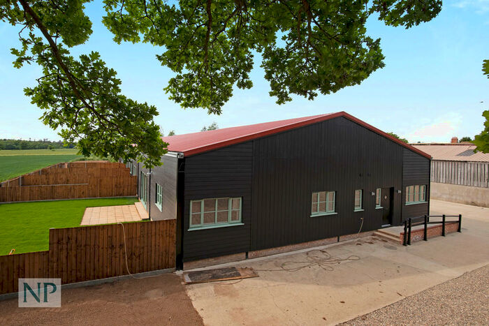 3 Bedroom Barn Conversion To Rent In Bulls Road, Hemingstone, IP6