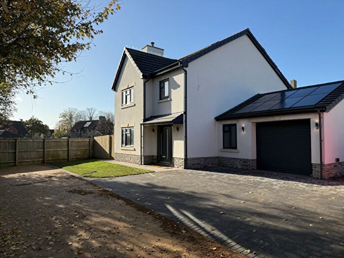 4 Bedroom Detached House For Sale In High Street, Portishead, Bristol, BS20