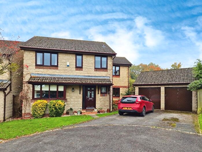 4 Bedroom Detached House For Sale In Borough Close, Kings Stanley, GL10