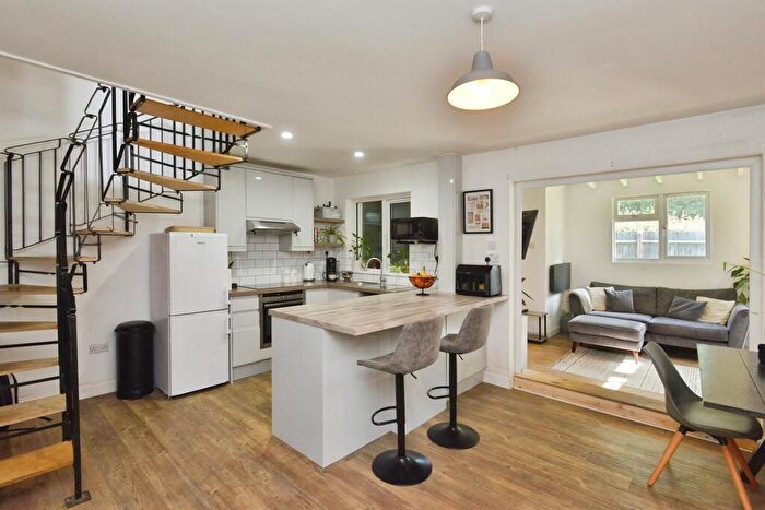 1 Bedroom End Of Terrace House For Sale In Denmead, Two Mile Ash, Milton Keynes, MK8