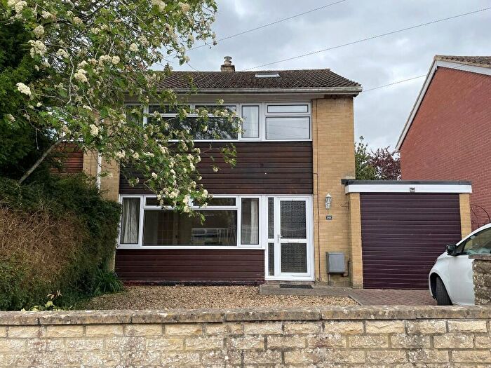 3 Bedroom Semi-Detached House To Rent In Hardens Mead, Chippenham, Wiltshire, SN15