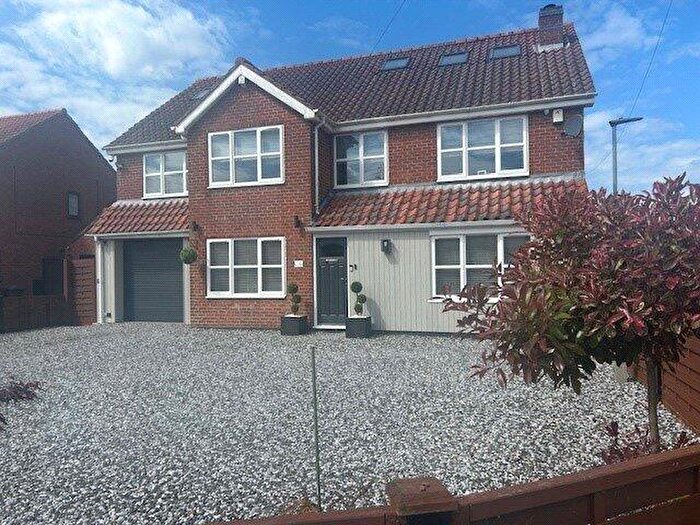 6 Bedroom Detached House For Sale In Cherry Lane, Wootton, North Lincolnshire, DN39