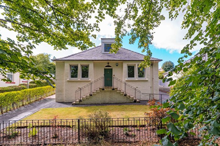 3 Bedroom Detached House For Sale In Greenbank Drive, Greenbank, Edinburgh, EH10