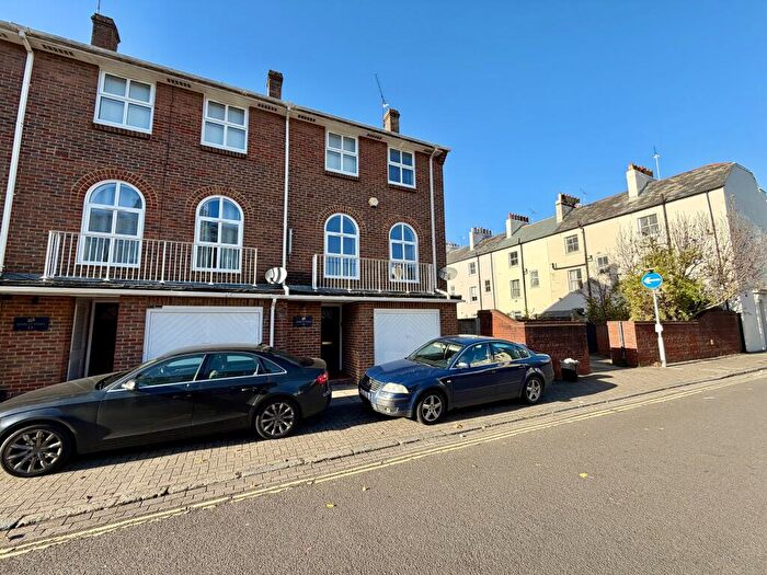 Studio To Rent In John Street, Southampton, City Of Southampton, SO14