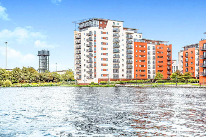 2 Bedroom Apartment To Rent In Galleon Way, Cardiff Bay, CF10