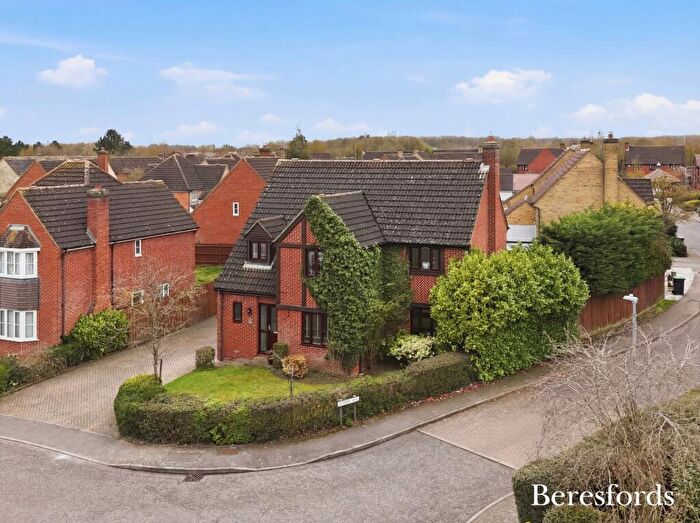 4 Bedroom Detached House For Sale In Pine Avenue, Dunmow, CM6