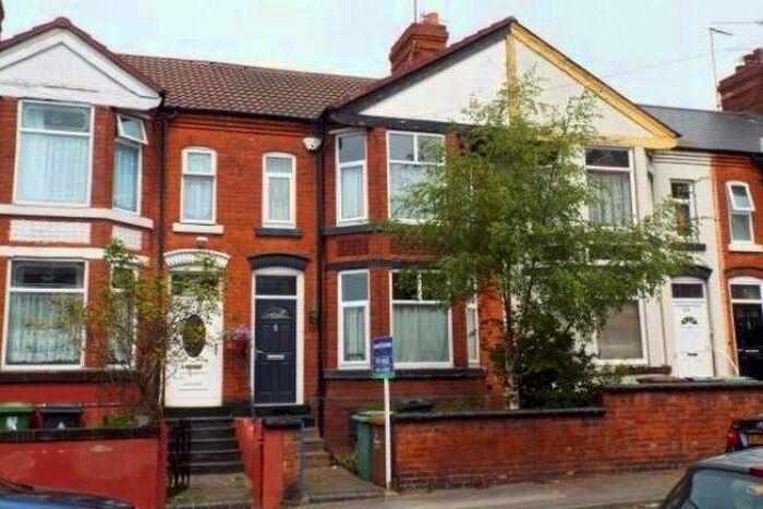 4 Bedroom Property To Rent In Highgate Road, Walsall, WS1