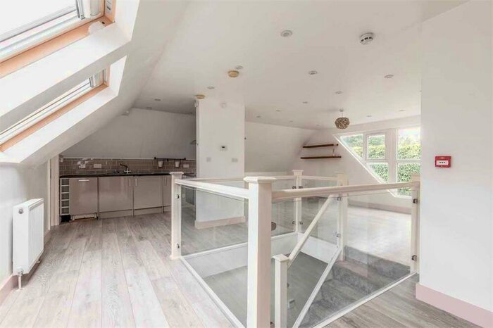 2 Bedroom Apartment To Rent In High Street, Iver, SL0