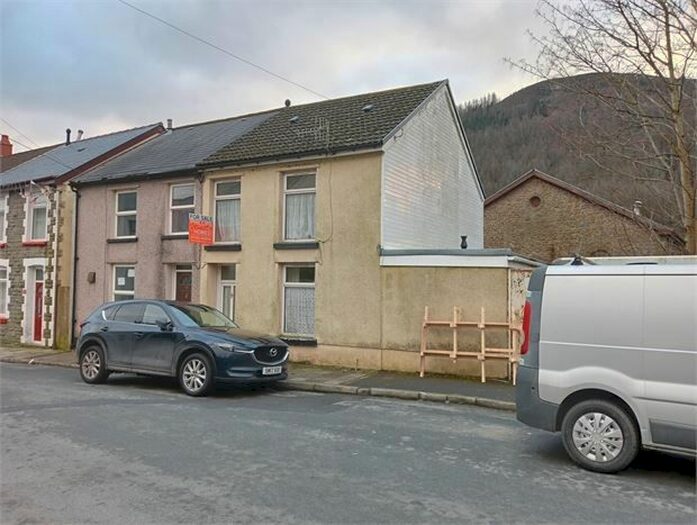 3 Bedroom End Of Terrace House To Rent In Scott Street, Treherbert, Rhondda Cynon Taff, South Wales., CF42