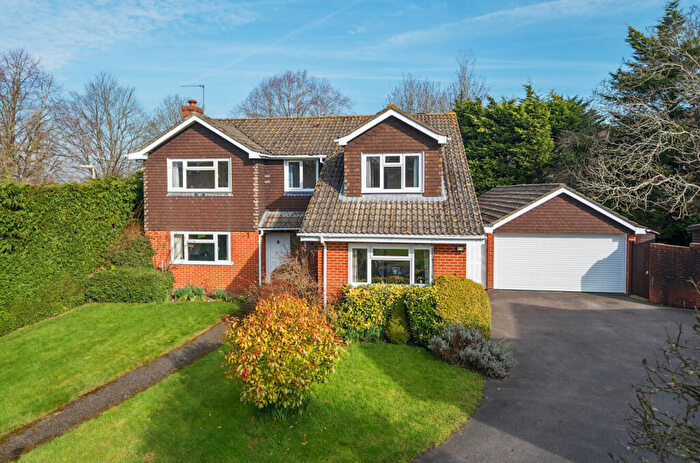 4 Bedroom Detached House For Sale In Western Lane, Odiham, Hook, Hampshire, RG29