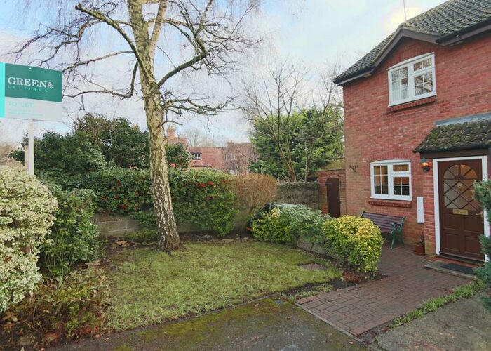 2 Bedroom End Of Terrace House To Rent In Stirlings Road, Wantage, OX12