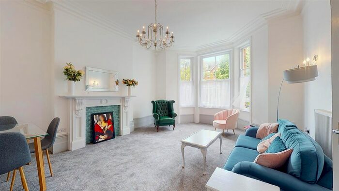 1 Bedroom Flat To Rent In Earls Avenue, Folkestone, CT20