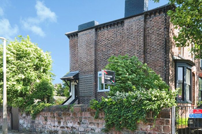 2 Bedroom Flat For Sale In Brookland Road West, Liverpool, Merseyside, L13