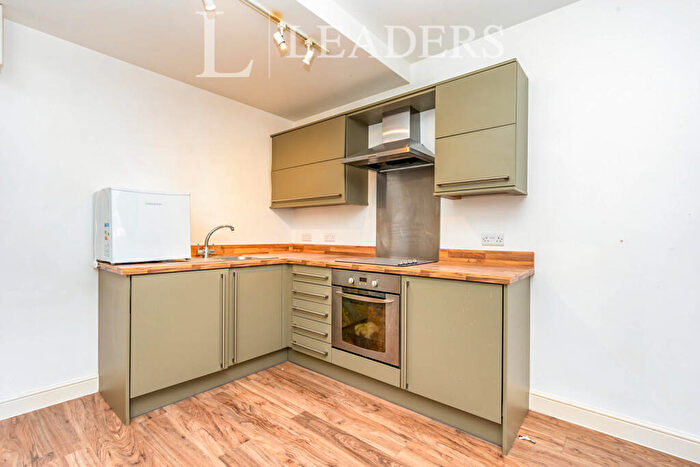 1 Bedroom Apartment To Rent In Castle Chambers, Lansdowne Hill, Southampton, SO14