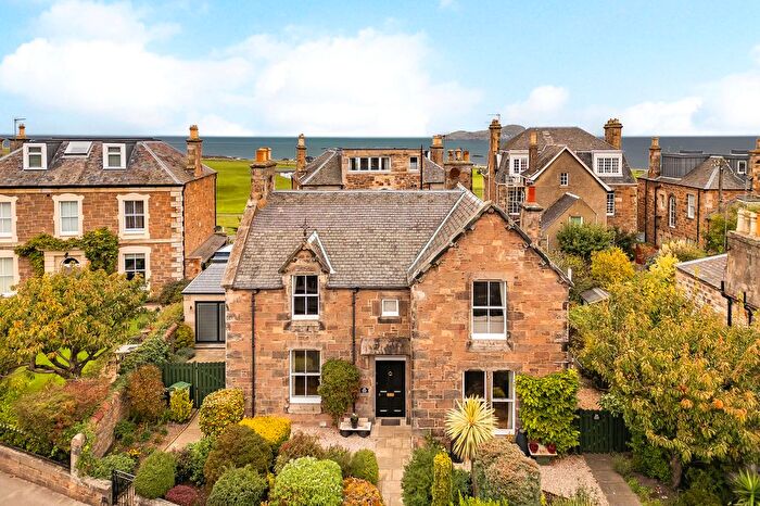 3 Bedroom Villa For Sale In Aaran Haven, Westgate, North Berwick, EH39