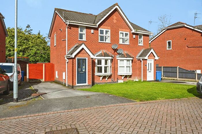 2 Bedroom Semi Detached House For Sale In Grange Farm Close, Great Sankey, Warrington, Cheshire, WA5