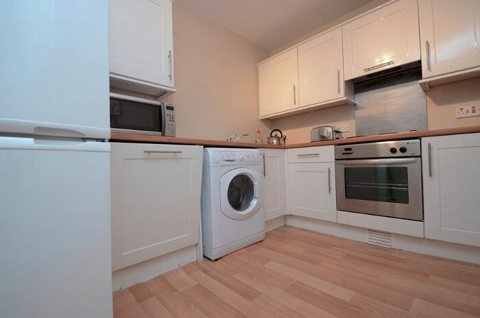 4 Bedroom Flat To Rent In Easter Road, Easter Road, Edinburgh, EH6