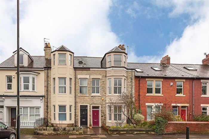 4 Bedroom Terraced House For Sale In Salters Road, Gosforth, Newcastle Upon Tyne, NE3