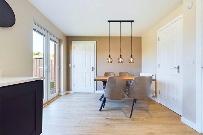 4 Bedroom Detached House For Sale In Todhills Place, Cumbernauld, G68