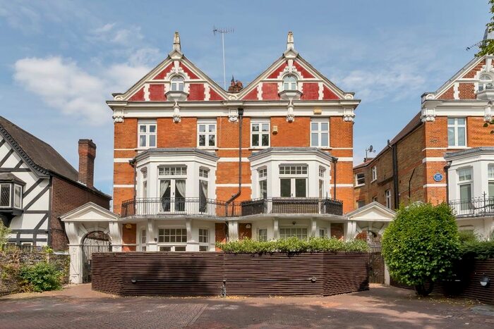 2 Bedroom Flat To Rent In Maida Vale, London, W9