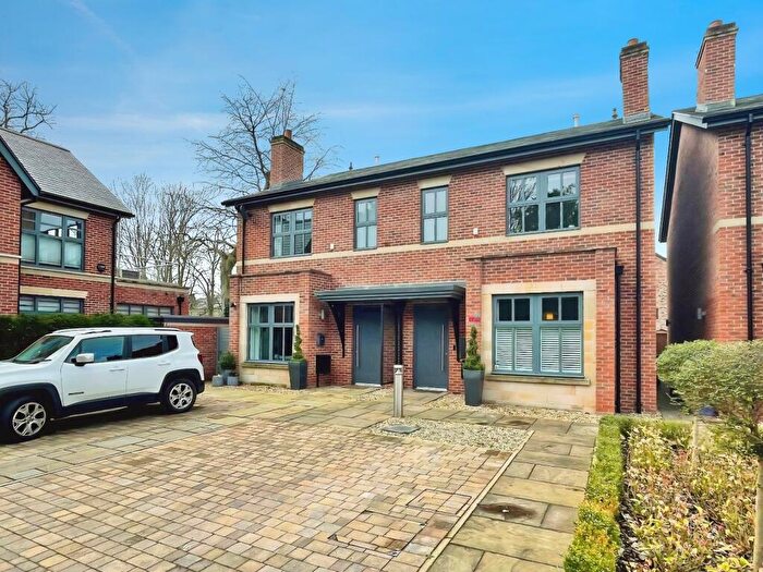 3 Bedroom Semi-Detached House To Rent In Bloomesbury Avenue, Didsbury, Greater Manchester, M20