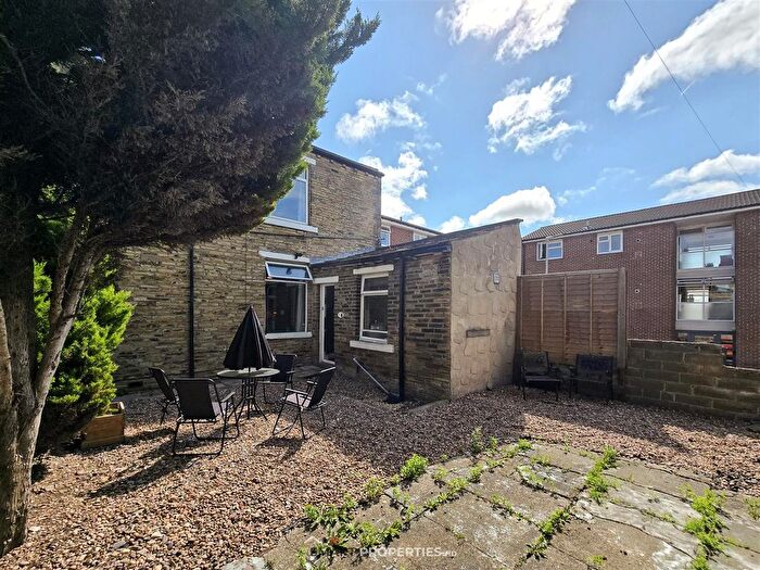 2 Bedroom Detached House For Sale In Edward Street, Brighouse, HD6
