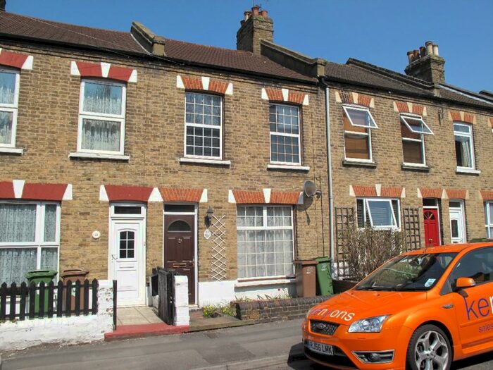 2 Bedroom Terraced House To Rent In Morland Road, Sutton, Surrey, SM1