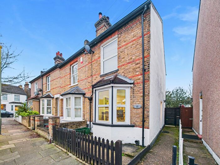 2 Bedroom Terraced House To Rent In Heathfield Road, Kent, BR1
