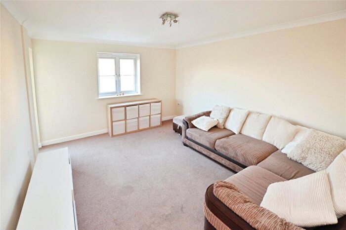 2 Bedroom Apartment To Rent In Bell Close, Laindon, Basildon, Essex, SS15