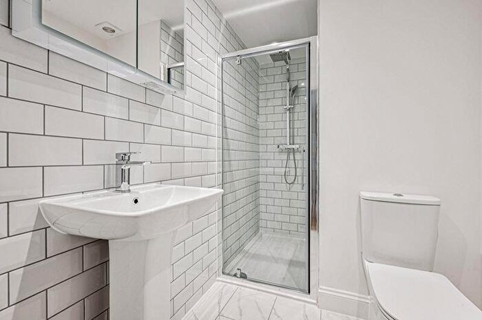 1 Bedroom Flat To Rent In Broadway, Stratford, E15