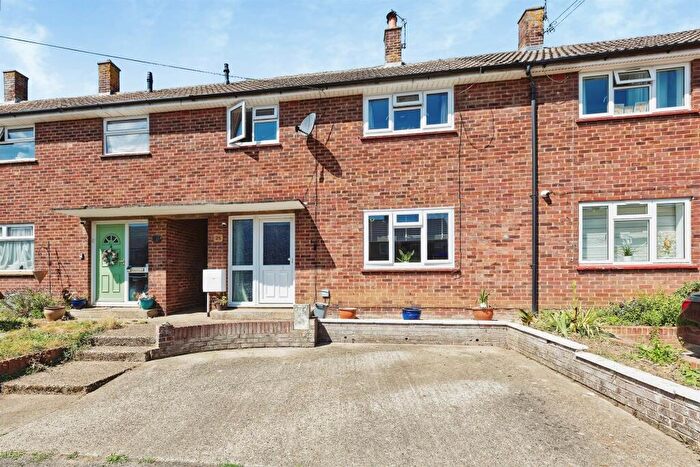 3 Bedroom Terraced House For Sale In Shipman Avenue, Canterbury, CT2