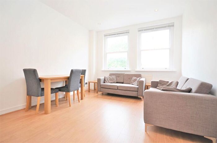 2 Bedroom Flat To Rent In Frampton Street, Edgware Road, NW8