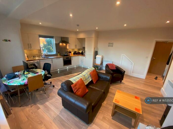 1 Bedroom Flat To Rent In Welburn Drive, Leeds, LS16