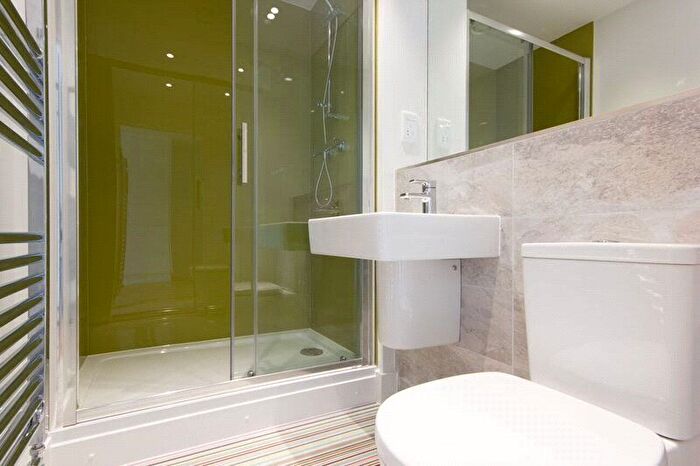 1 Bedroom Flat For Sale In Mallory House, East Road, Cambridge, CB1