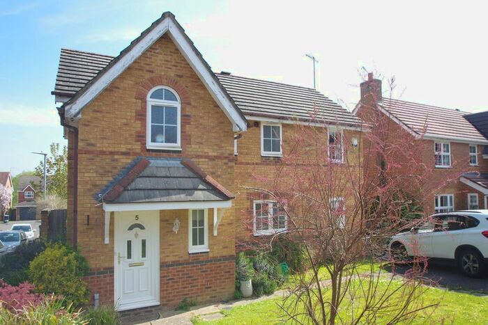 4 Bedroom Detached House To Rent In The Rhymes, Hemel Hempstead, HP1