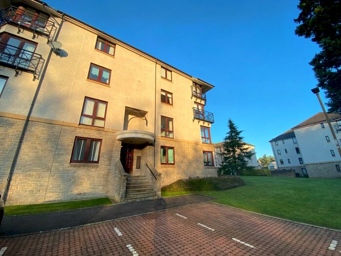 2 Bedroom Flat To Rent In Greenpark, Liberton, Edinburgh EH17