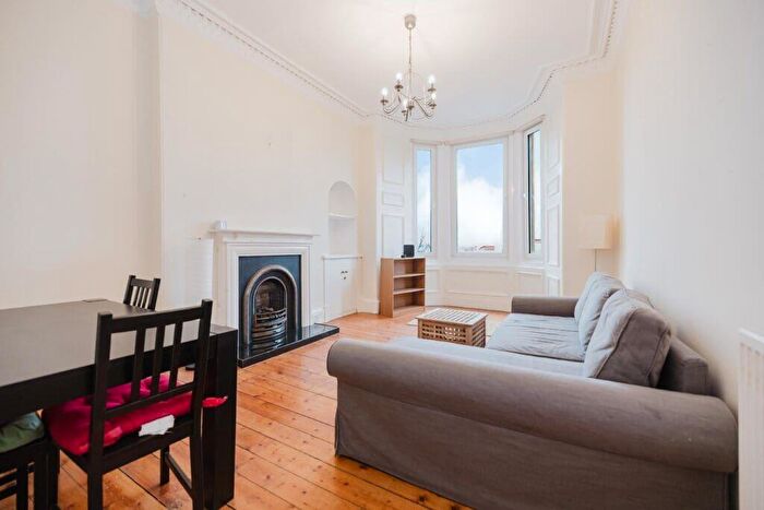 1 Bedroom Flat To Rent In L Brunton Gardens, Edinburgh, EH7