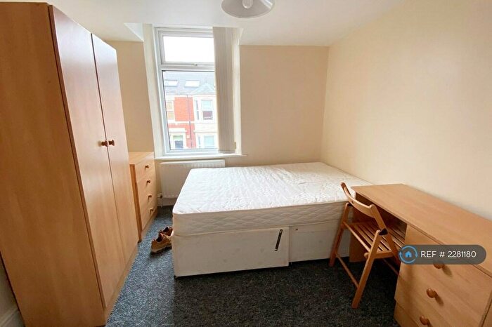 6 Bedroom Maisonette To Rent In Ashleigh Grove, West Jesmond, Newcastle Upon Tyne, NE2