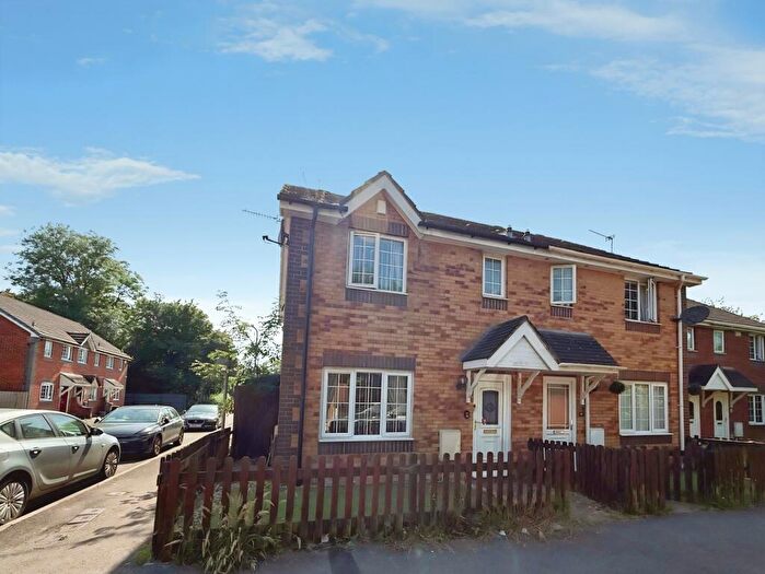 3 Bedroom Semi-Detached House To Rent In Lascelles Drive, Pontprennau, Cardiff, CF23