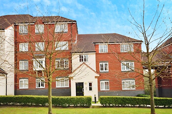 1 Bedroom Flat To Rent In Node Way Gardens, Welwyn, AL6
