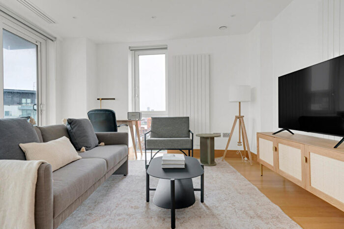 2 Bedroom Apartment To Rent In Baltimore Wharf, London, , Uk, E14