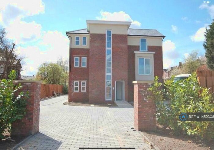 2 Bedroom Flat To Rent In Liverpool Road, Southport, PR8