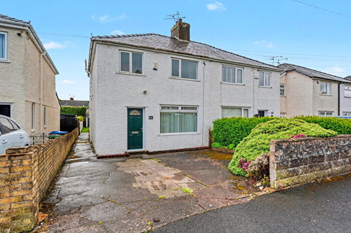 3 Bedroom Semi-Detached House For Sale In Thirlmere Avenue, Workington, CA14