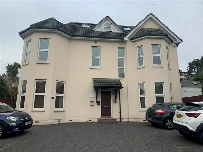 2 Bedroom Flat To Rent In The Quadrant Centre, Old Christchurch Road, Bournemouth BH1