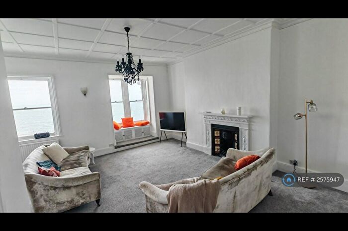 2 Bedroom Flat To Rent In Arundel Terrace, Brighton, BN2