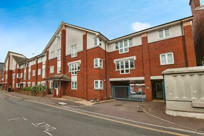 1 Bedroom Flat To Rent In Eveleighs Court, Acland Road, EX4