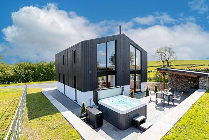 2 Bedroom Detached House For Sale In Drakes Barn, Lupton, LA6