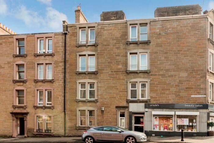 2 Bedroom Flat To Rent In Blackness Road, Dundee, DD2