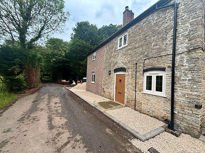 3 Bedroom Cottage To Rent In Ettington Park, Alderminster, Stratford-Upon-Avon, CV37