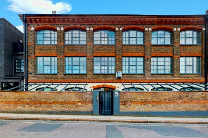 1 Bedroom Flat To Rent In Anglers Lane, Kentish Town, NW5